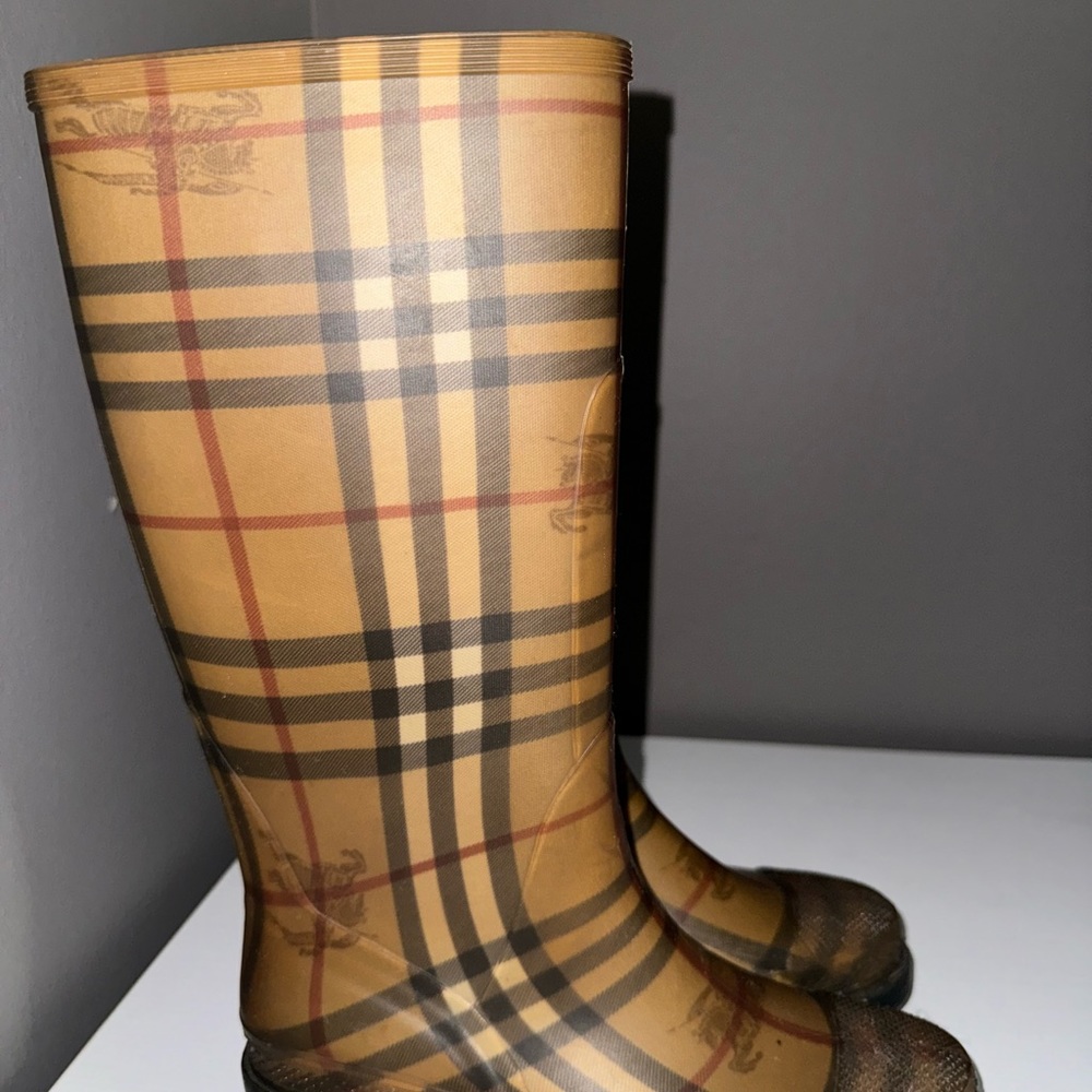 Rubber Plaid Print Rain Boots